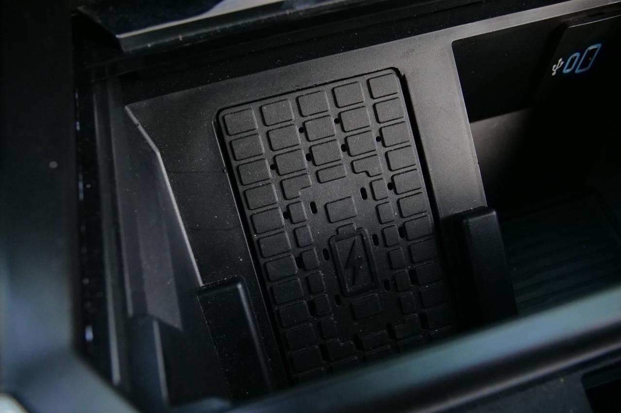 2025 Ford F-450SD Platinum 4X4 / DRW / Massaging Seats / Diesel! Lincolnton NC