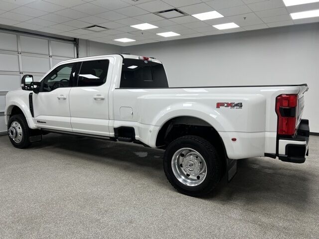 2025 Ford F-450SD Platinum Highlands Ranch CO