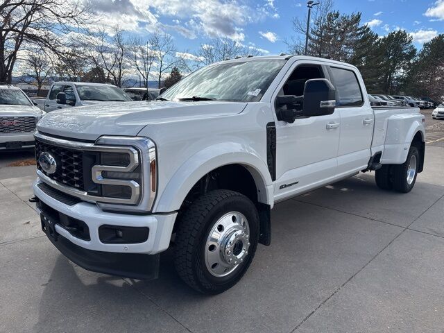 2025 Ford F-450SD Platinum