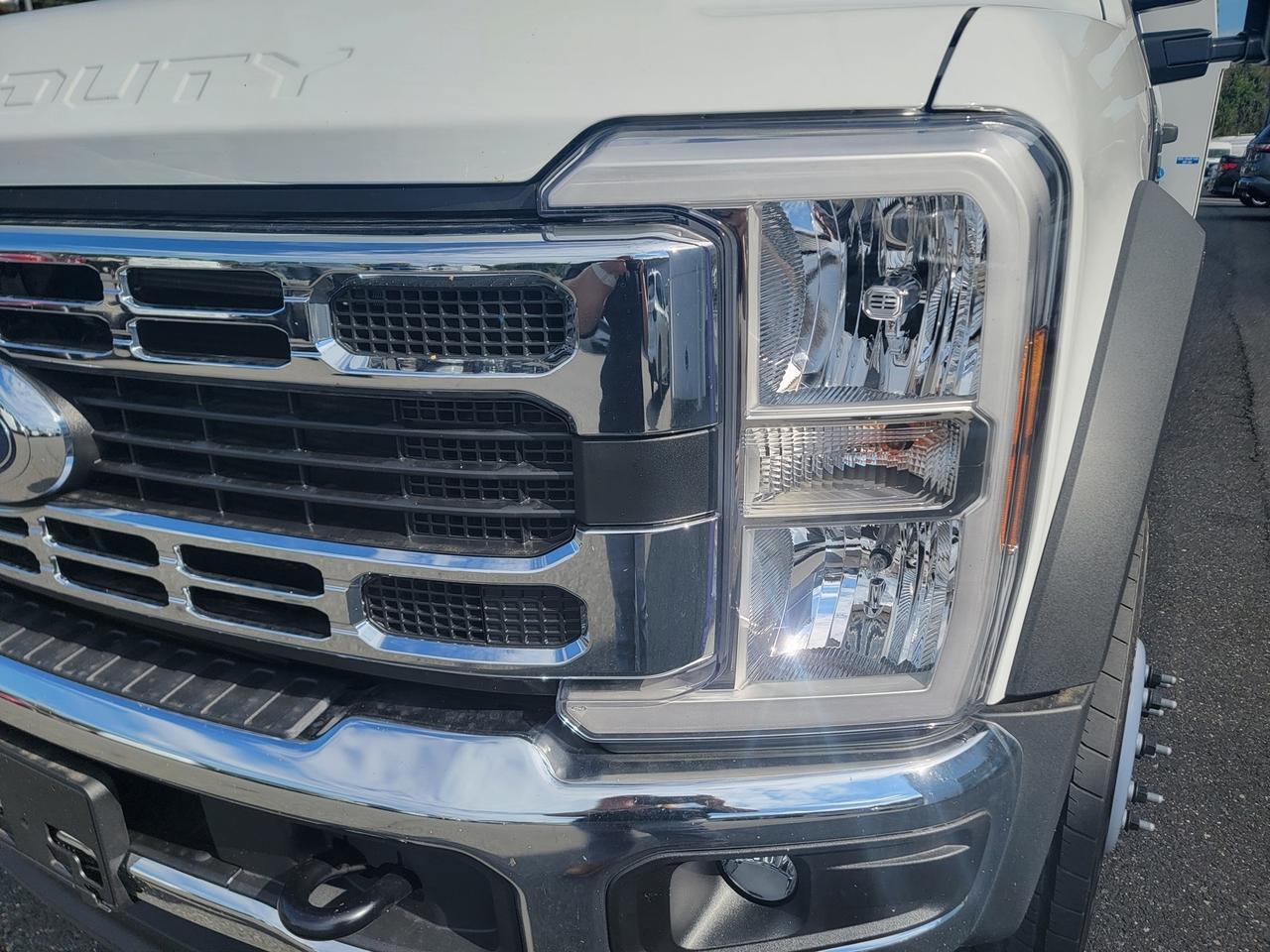 2025 Ford F-450SD XL SERVICE BODY Warrenton VA