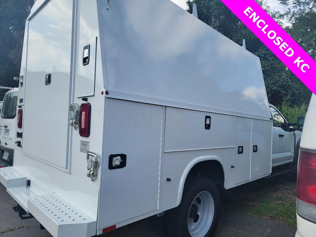 2025 Ford F-450SD XL SERVICE BODY