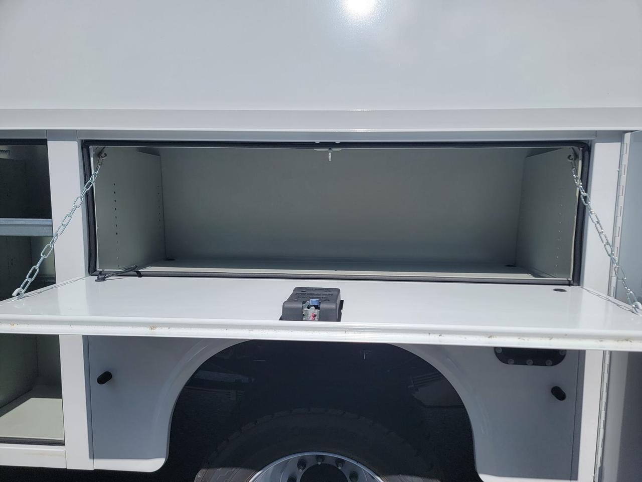 2025 Ford F-450SD XL SERVICE BODY Warrenton VA