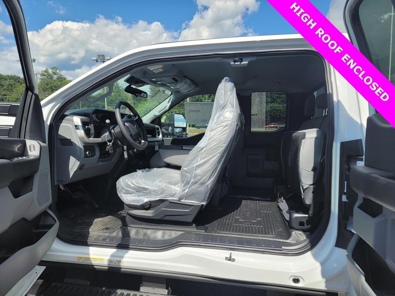 2025 Ford F-450SD XL SERVICE BODY Warrenton VA