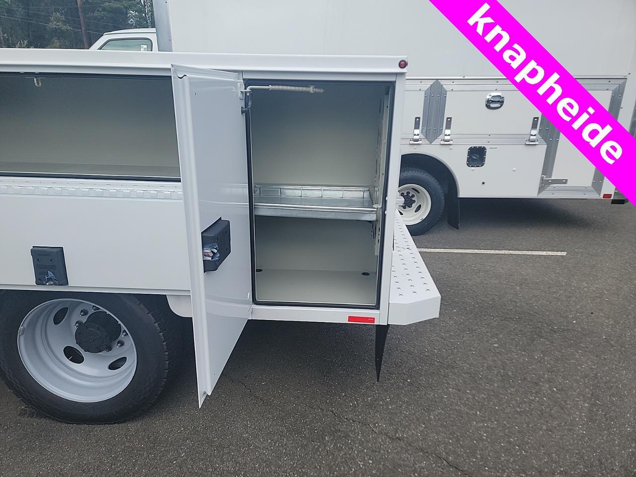 2025 Ford F-450SD XL SERVICE BODY Warrenton VA