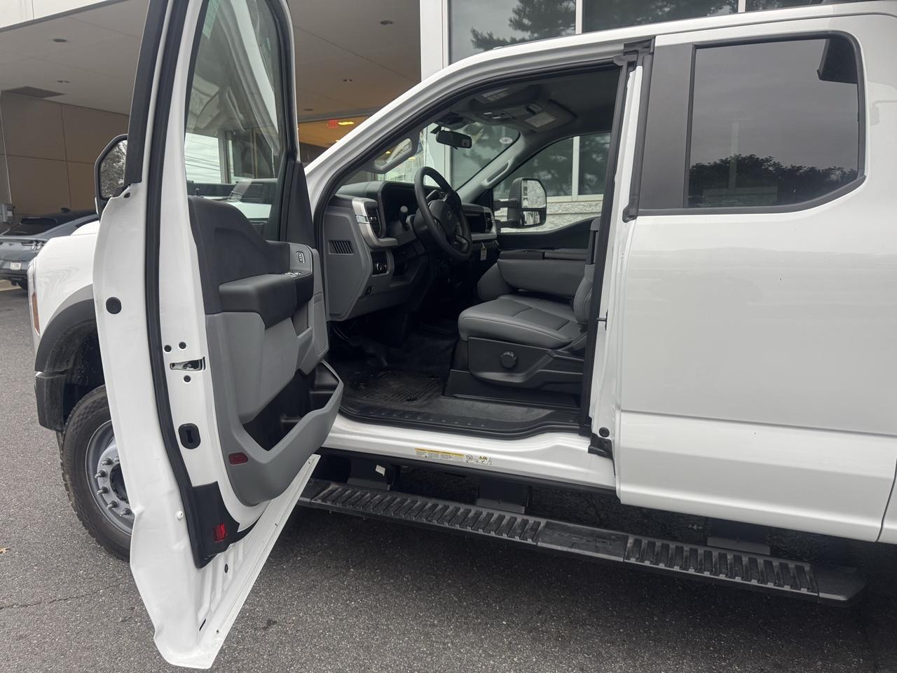 2025 Ford F-450SD XL Gaithersburg MD