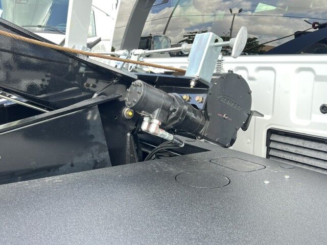 2025 Ford F-550 LARIAT 4x4 Crew cab Jerr-Dan MPL40 Dual Winch Standard Wrecker Truck Miami FL