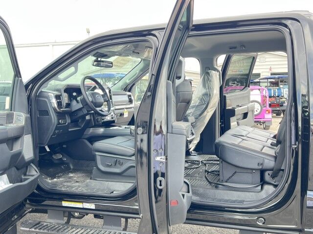 2025 Ford F-550 LARIAT Crew Cab Jerr-Dan MPL40 Dual Winch Standard Wrecker Truck Miami FL