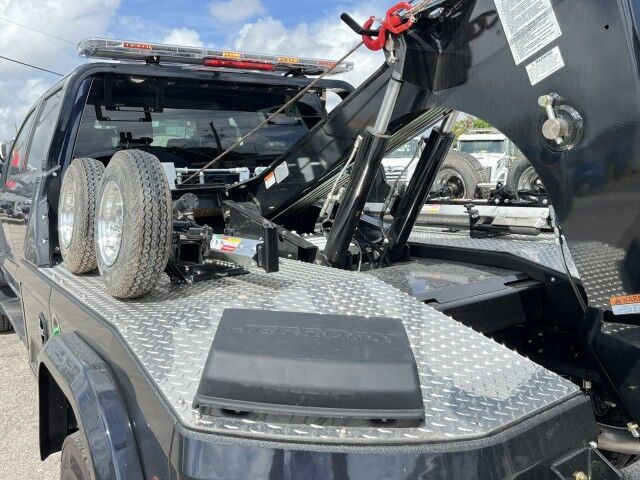 2025 Ford F-550 LARIAT Crew Cab Jerr-Dan MPL40 Dual Winch Standard Wrecker Truck Miami FL