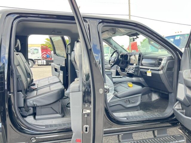 2025 Ford F-550 LARIAT Crew Cab Jerr-Dan MPL40 Dual Winch Standard Wrecker Truck Miami FL