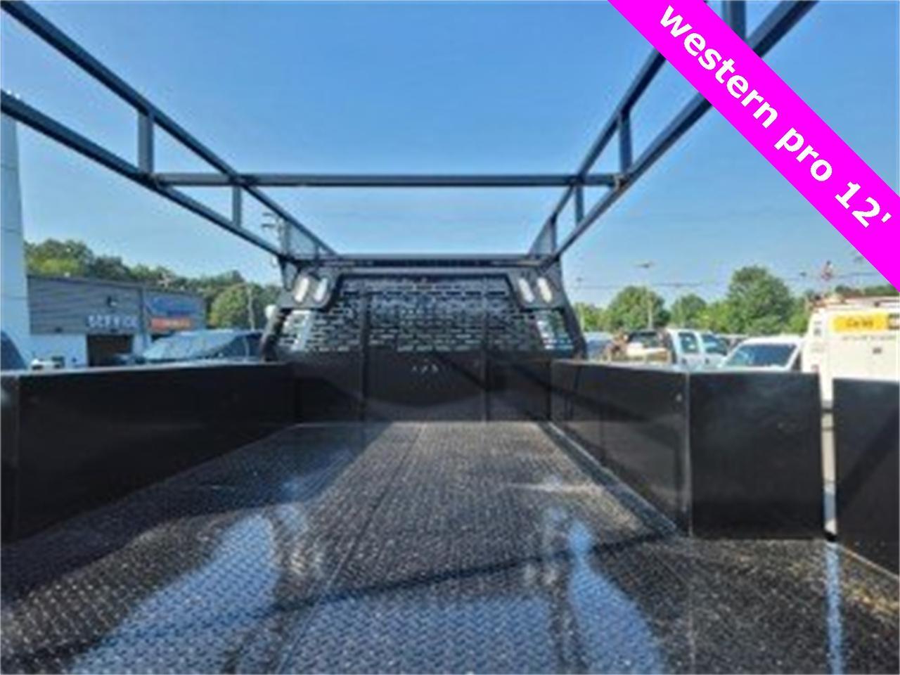 2025 Ford F-550SD XL CONCRETE Warrenton VA