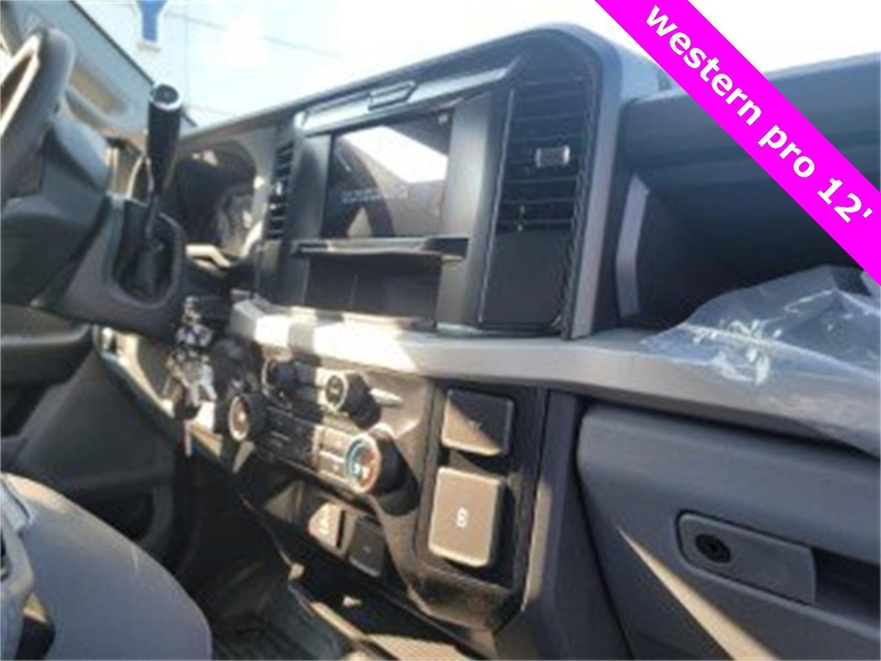 2025 Ford F-550SD XL CONCRETE Warrenton VA