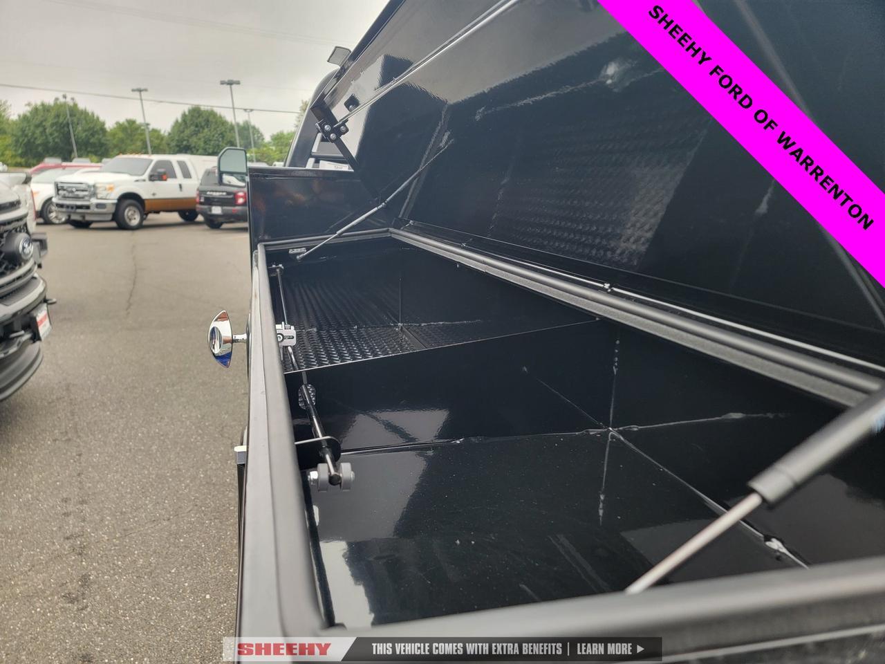 2025 Ford F-550SD XL FLATBED Warrenton VA