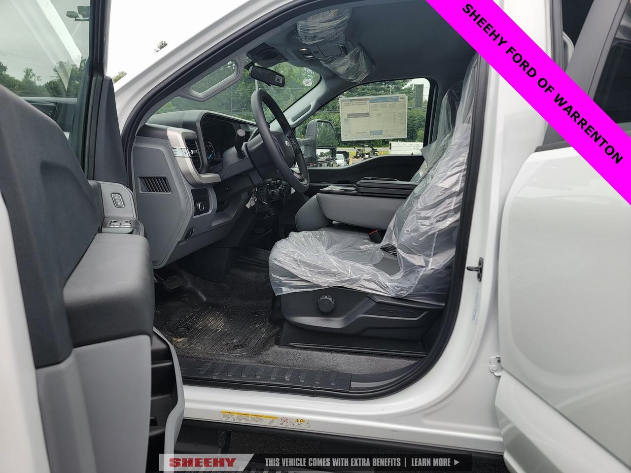 2025 Ford F-550SD XL FLATBED Warrenton VA