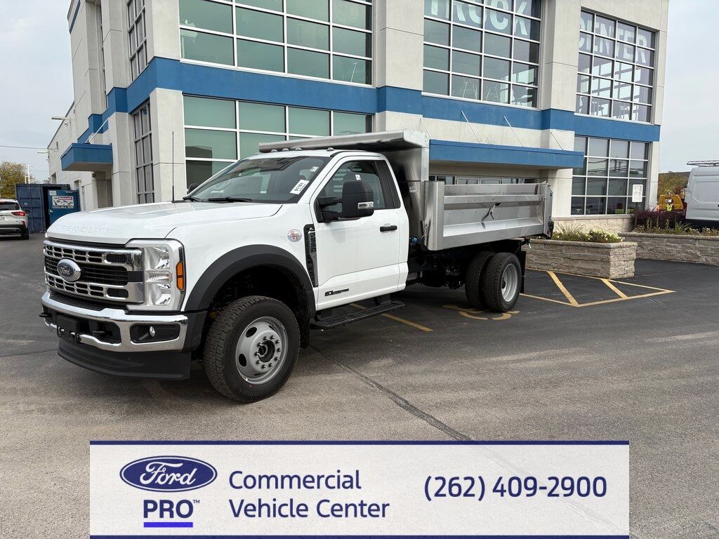 2025 Ford F-550SD