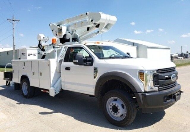 2025 Ford F-550XL