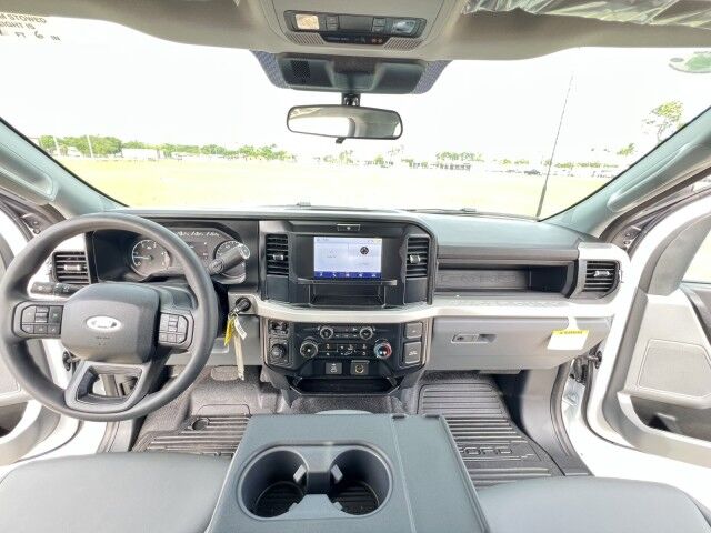2025 Ford F-550XL Super Cab 4x4 Dur-A-Lift DTAX2-42FP 47&apos; Working Height Insulated Aeiral Lift Bucket Truck Homestead FL