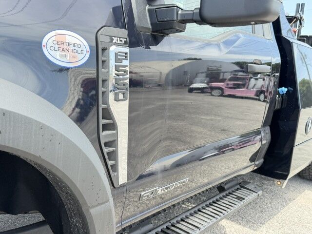 2025 Ford F-550XLT Jerr-Dan MPL40 Dual Winch Standard Wrecker Truck Miami FL