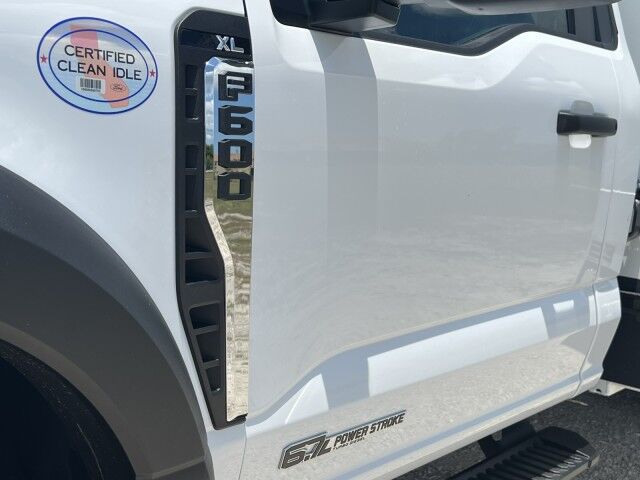 2025 Ford F-600 13&apos; Stellar Tire Service Truck with 2,000 lb Lift Gate Homestead FL