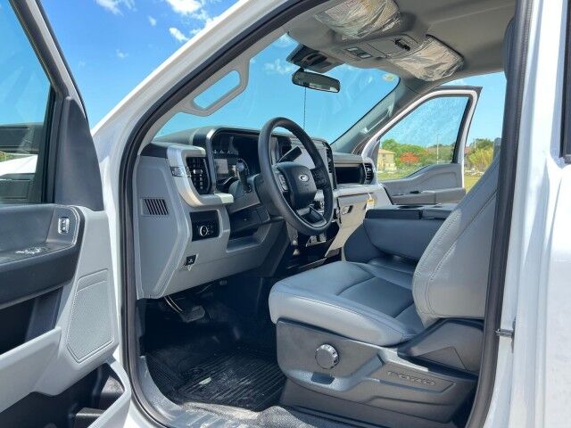 2025 Ford F-600 13&apos; Stellar Tire Service Truck with 2,000 lb Lift Gate Homestead FL