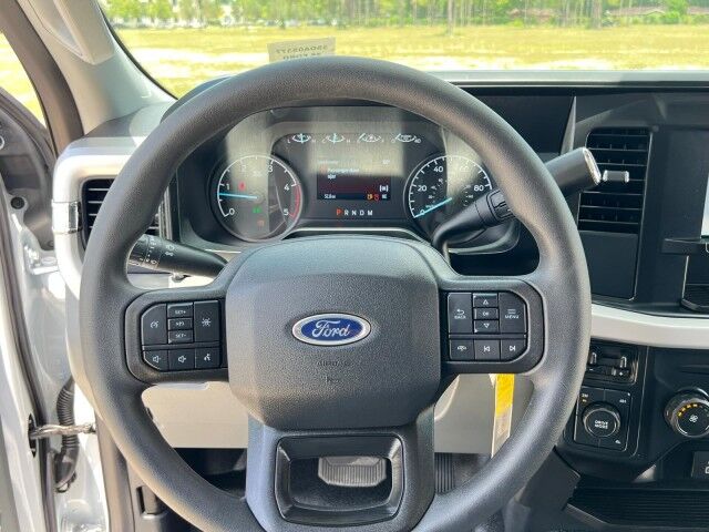 2025 Ford F-600 13&apos; Stellar Tire Service Truck with 2,000 lb Lift Gate Homestead FL