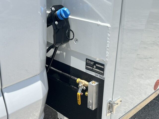 2025 Ford F-600 13' Stellar Tire Service Truck with 2,000 lb Lift Gate Homestead FL