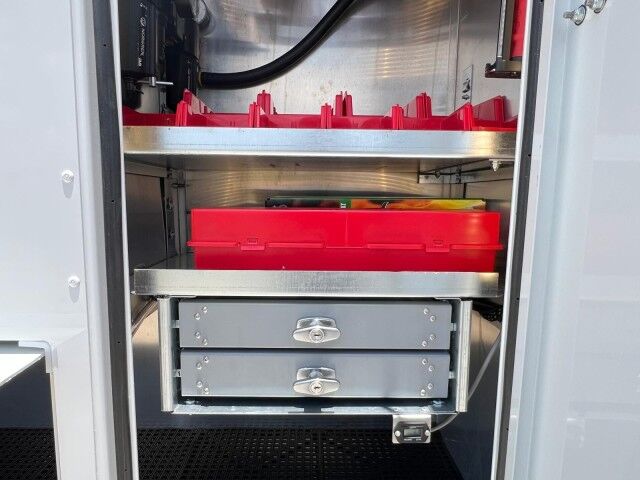 2025 Ford F-600 13' Stellar Tire Service Truck with 2,000 lb Lift Gate Homestead FL