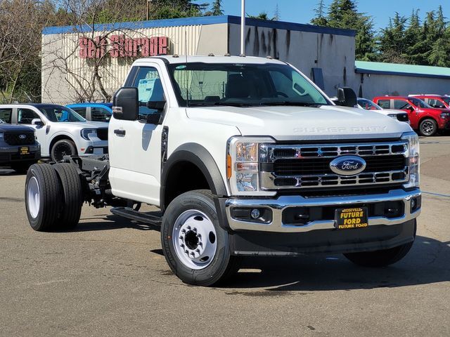2025 Ford F-600SD XL