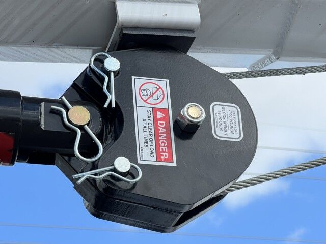 2025 Ford F-600XL 4x4 Mechanic Service Utility Truck with 7,000 lbs. HC 7X Auto Crane Miami FL