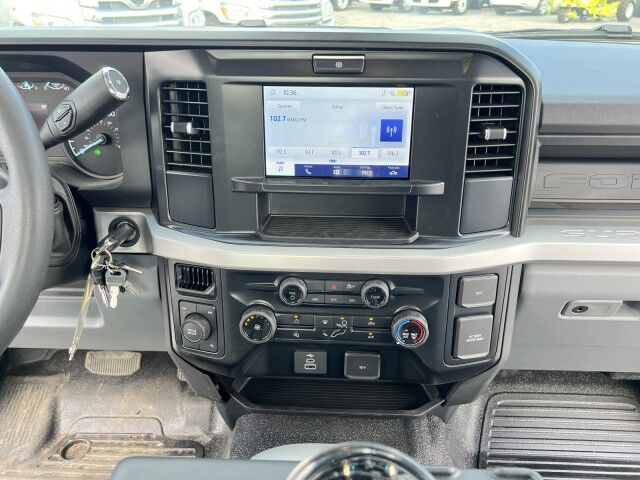 2025 Ford F-600XL 4x4 Mechanic Service Utility Truck with 7,000 lbs. HC 7X Auto Crane Miami FL