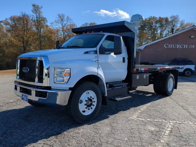 2025 Ford F-650 Flatbed Appleton WI