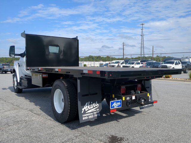 2025 Ford F-650 Flatbed Appleton WI