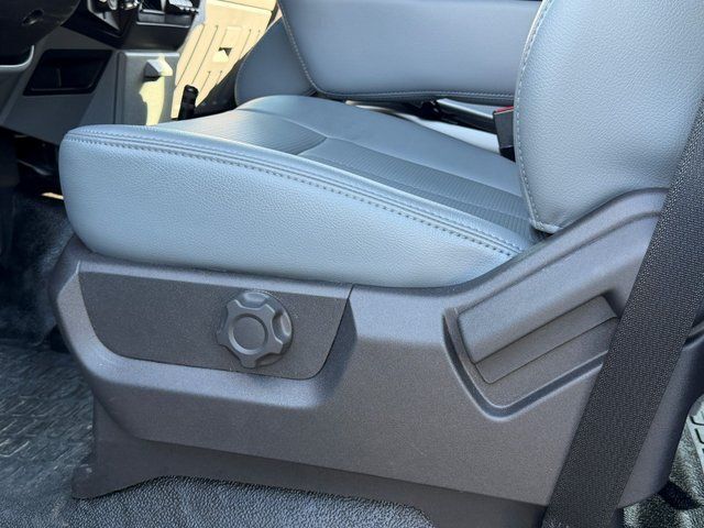 2025 Ford F-650SD Base Springfield VA