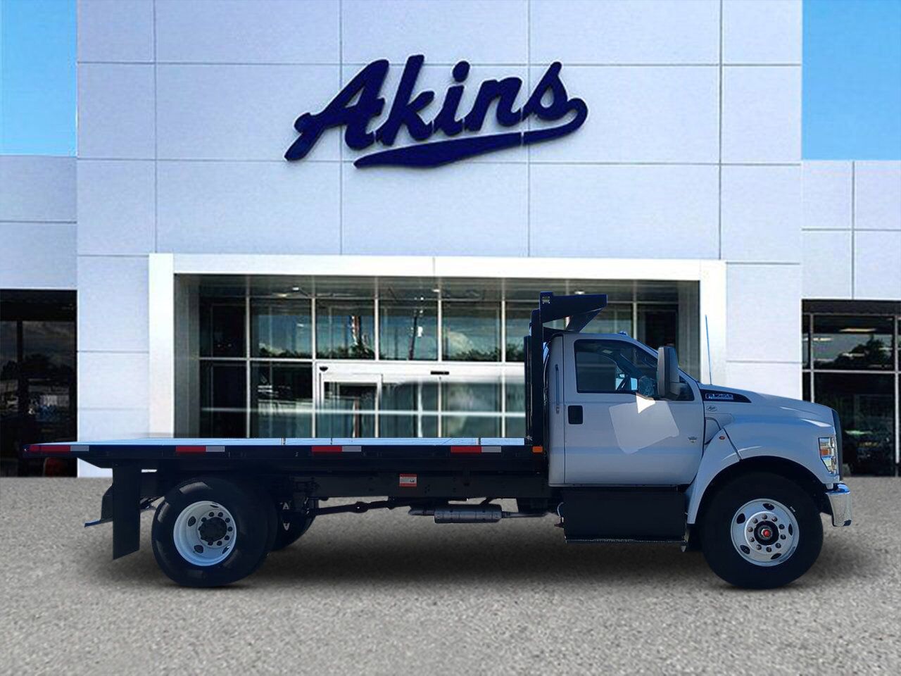 2025 Ford F-750