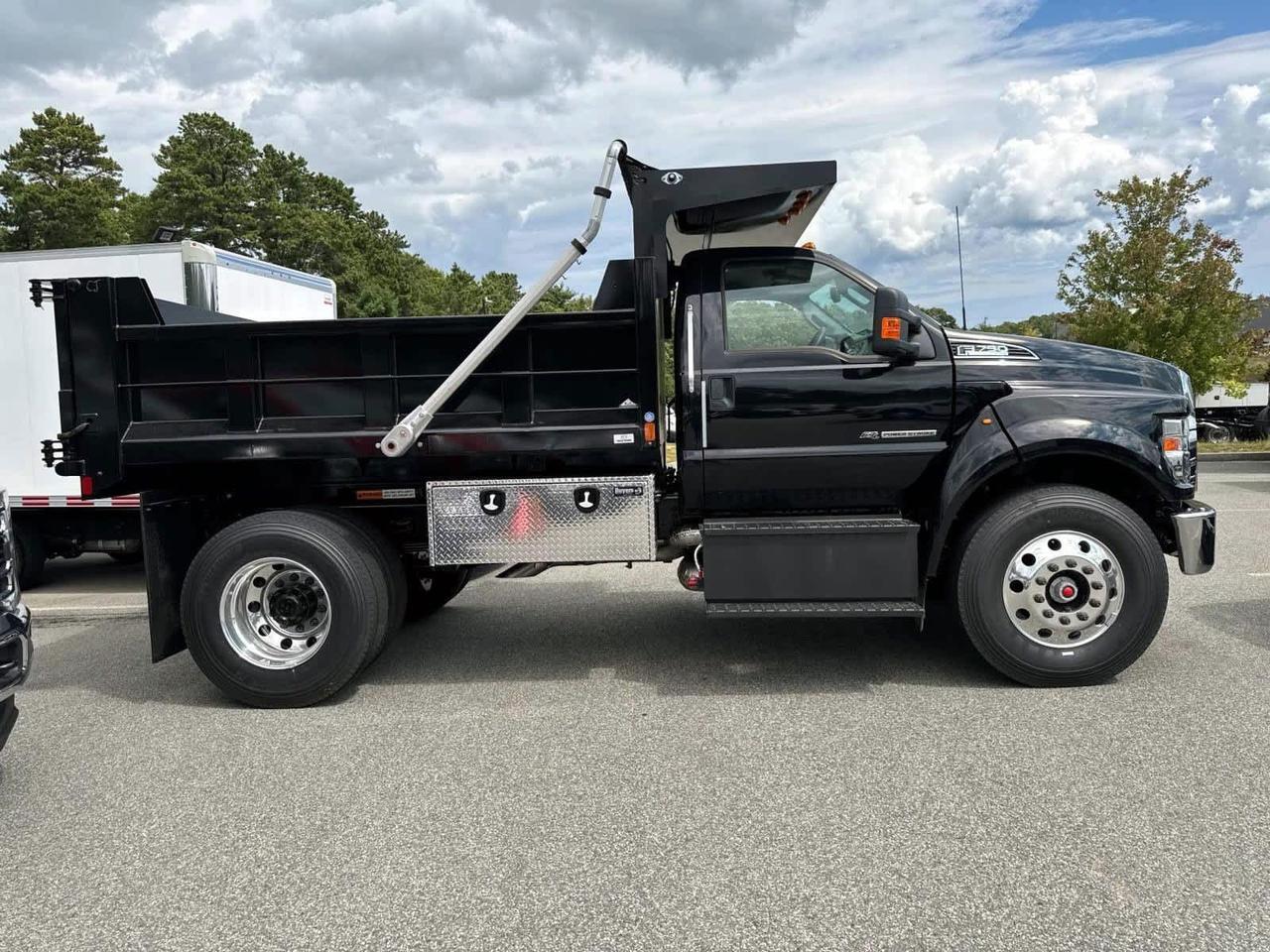 2025 Ford F-750 Straight Frame Plymouth MA