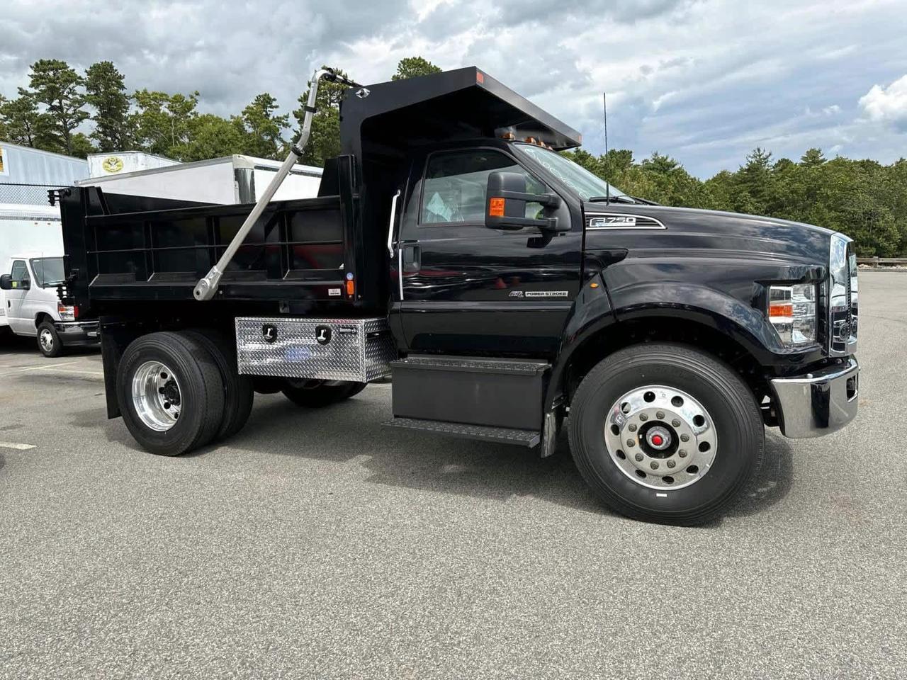 2025 Ford F-750 Straight Frame Plymouth MA