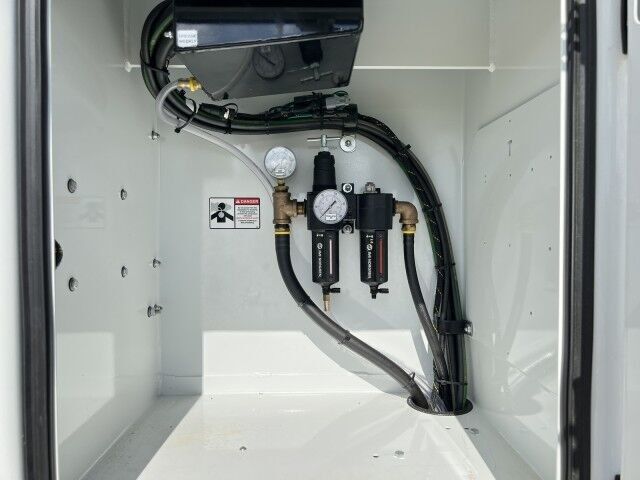 2025 Ford F600XL Mechanic Service Truck with Stellar Telescopic Crane 8630 Homestead FL