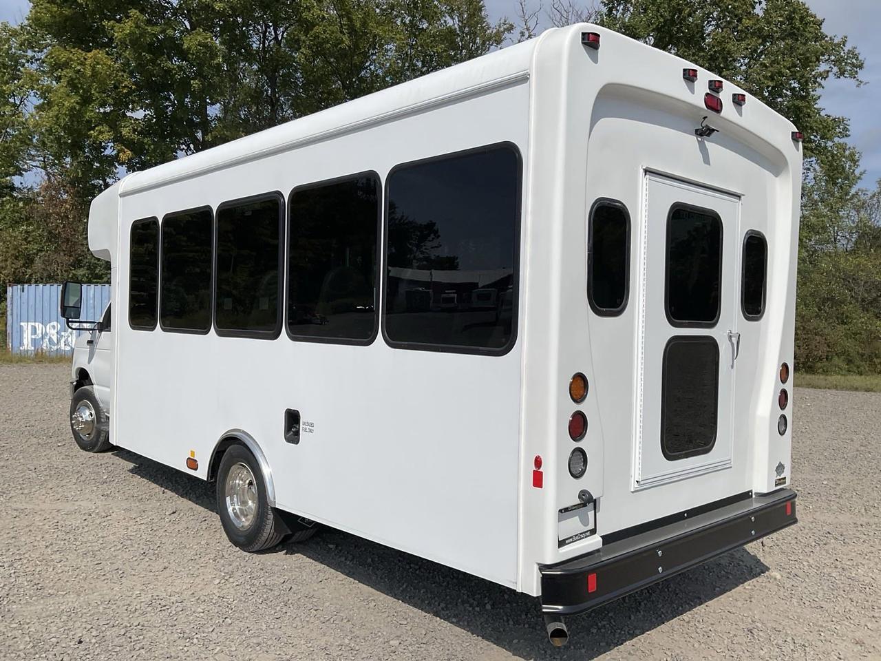 2025 Ford HLE HLE COACH Johnstown NY