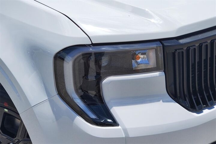 2025 Ford Maverick   TX