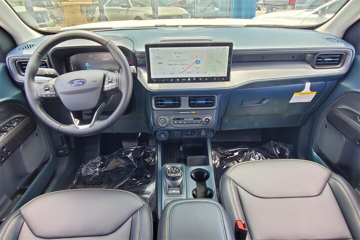 2025 Ford Maverick   TX