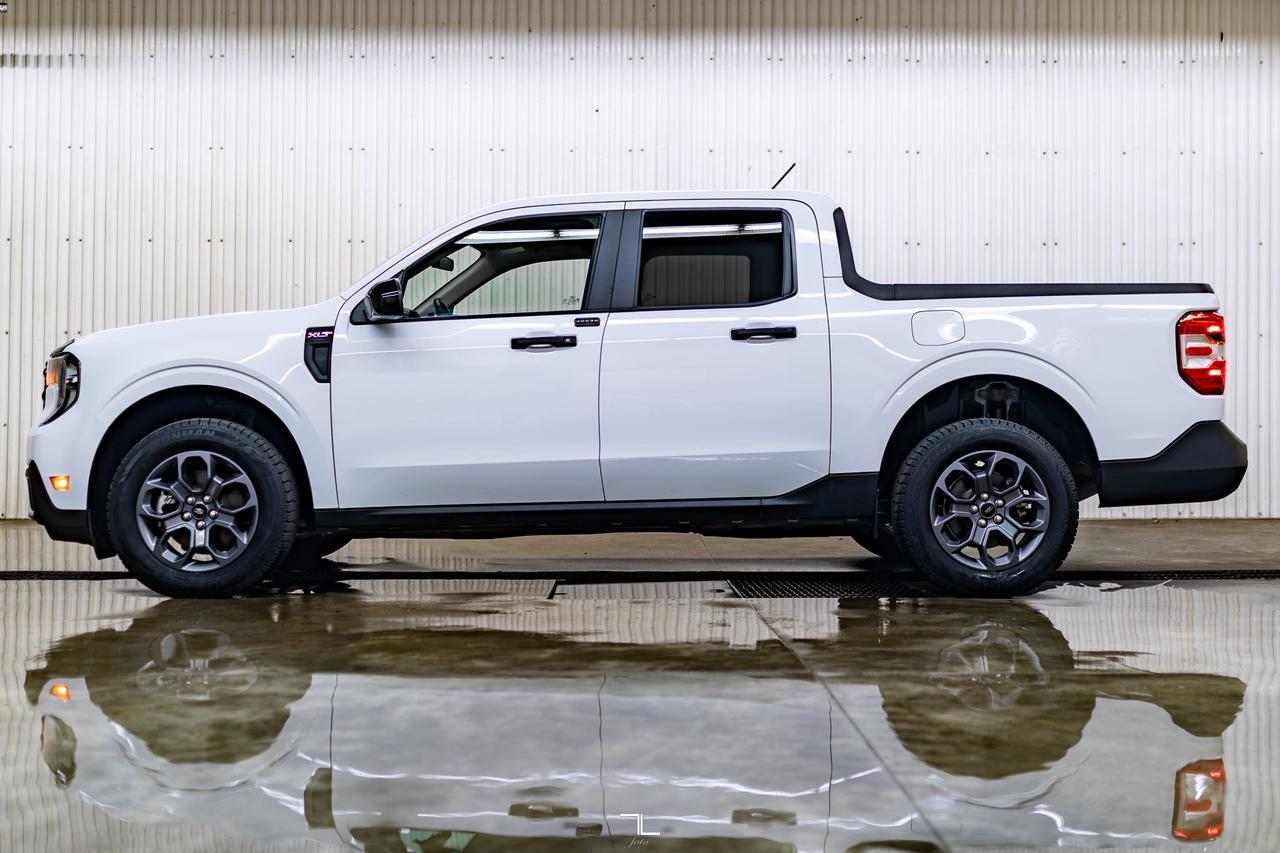 2025 Ford Maverick AWD Super Crew XLT PSeat BCam Red Deer AB
