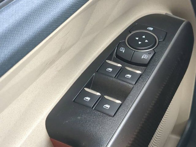 2025 Ford Maverick LARIAT Appleton WI