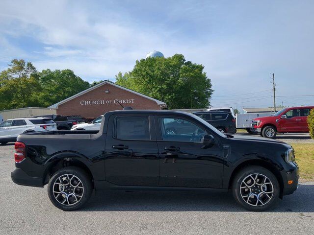 2025 Ford Maverick LARIAT Appleton WI