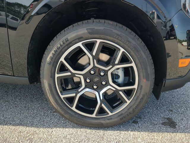 2025 Ford Maverick LARIAT Appleton WI
