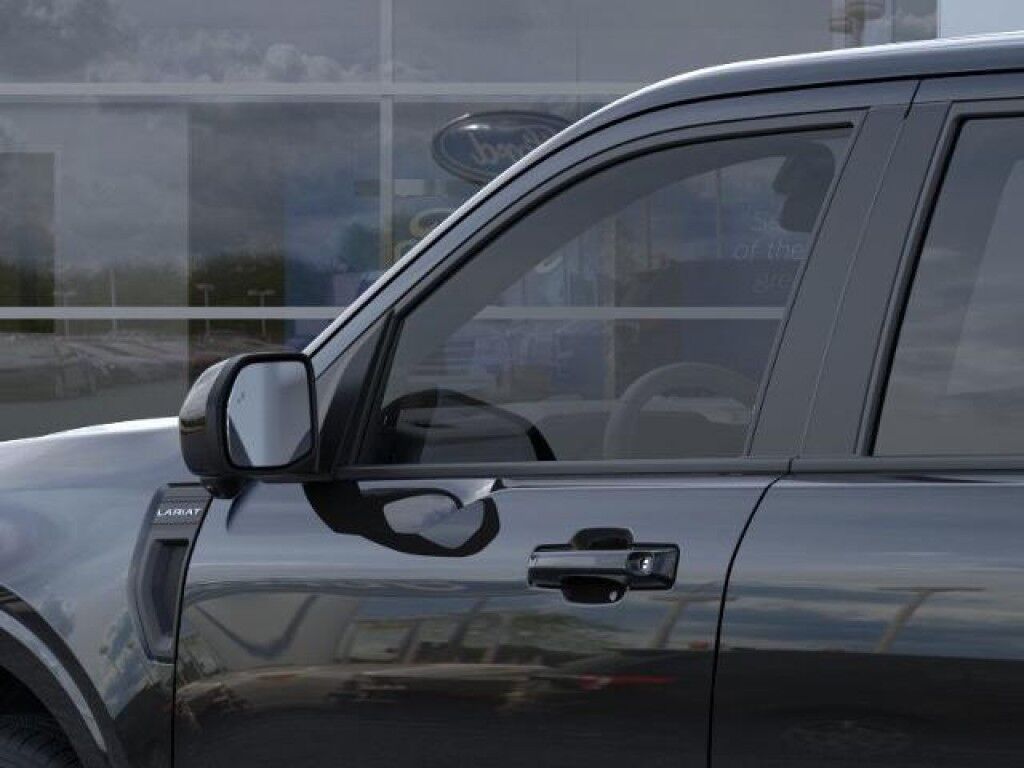 2025 Ford Maverick LARIAT Cooperstown NY