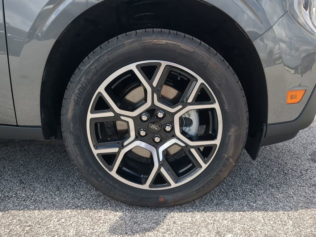 2025 Ford Maverick LARIAT Winder GA