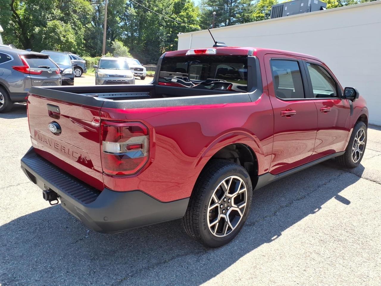 2025 Ford Maverick Lariat
