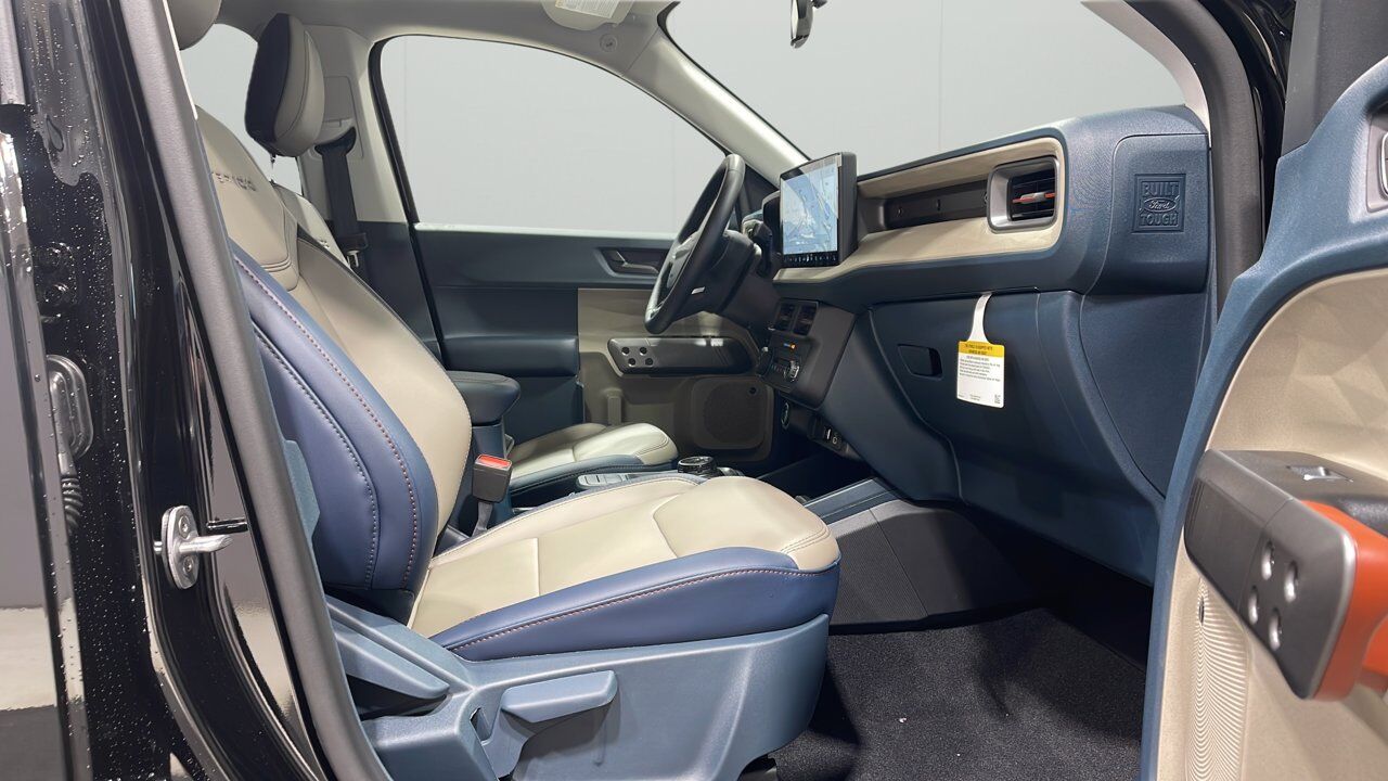 2025 Ford Maverick Lariat Sherwood Park AB