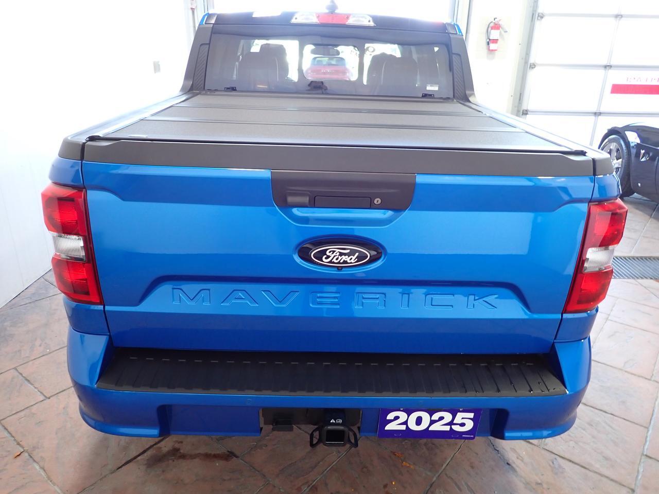 2025 Ford Maverick Lobo High 4WD SUPERCREW LEATHER NAVI SUNROOF Listowel ON