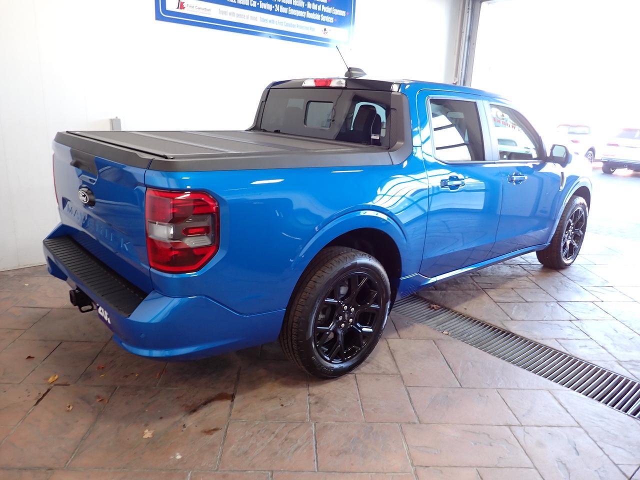 2025 Ford Maverick Lobo High 4WD SUPERCREW LEATHER NAVI SUNROOF Listowel ON