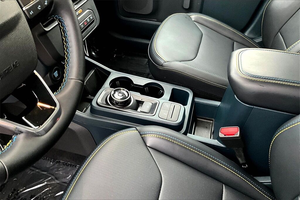 2025 Ford Maverick Lobo Standard OR